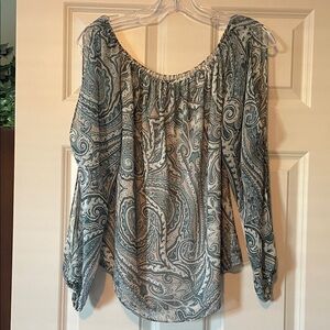 White House Black Market Green Paisley Blouse